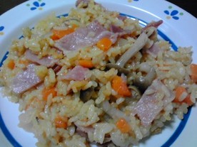 うまみ爆発☆カルローズ・炊くだけカレーピラフ♪の画像