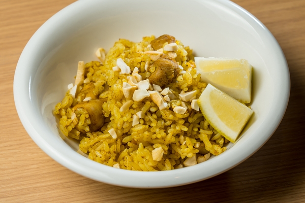 スパイシーチキン炊き込みご飯の画像