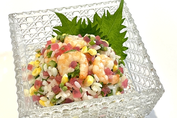 梅酢ゼリーと夏薬味のライスサラダの画像