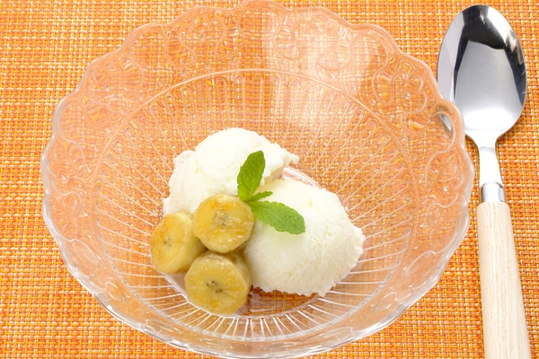 おコメのアイス焼きバナナ添えの画像