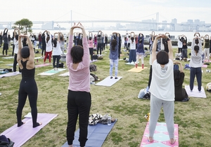 カルローズとヨガを楽しむイベント